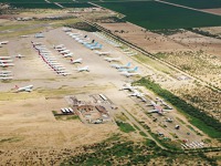 Pinal Aipark je opravárenská báze a odkladiště nepotřebných letadel, Arizona, USA. Pinal Aipark je opravárenská báze a odkladiště nepotřebných letadel, Arizona, USA.