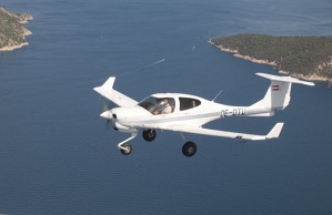 diamondaircraft_typ-da40_tundra_star_1600x1038_-min.jpg